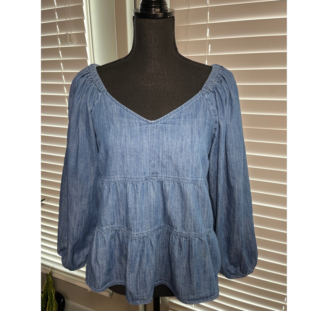 Old Navy Tiered Blue Denim Blouse Medium Puff Sleeve Babydoll Cottagecore - Picture 1 of 9